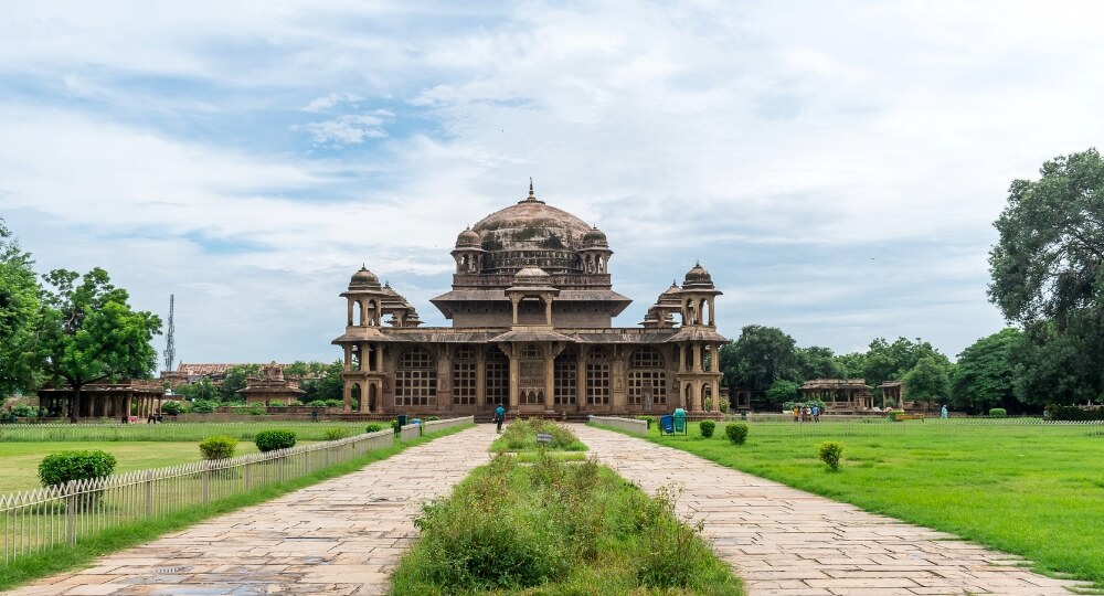 tomb of tansen gwalior