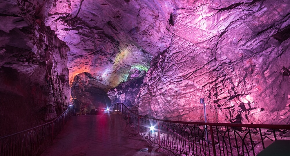 araku valley borra caves