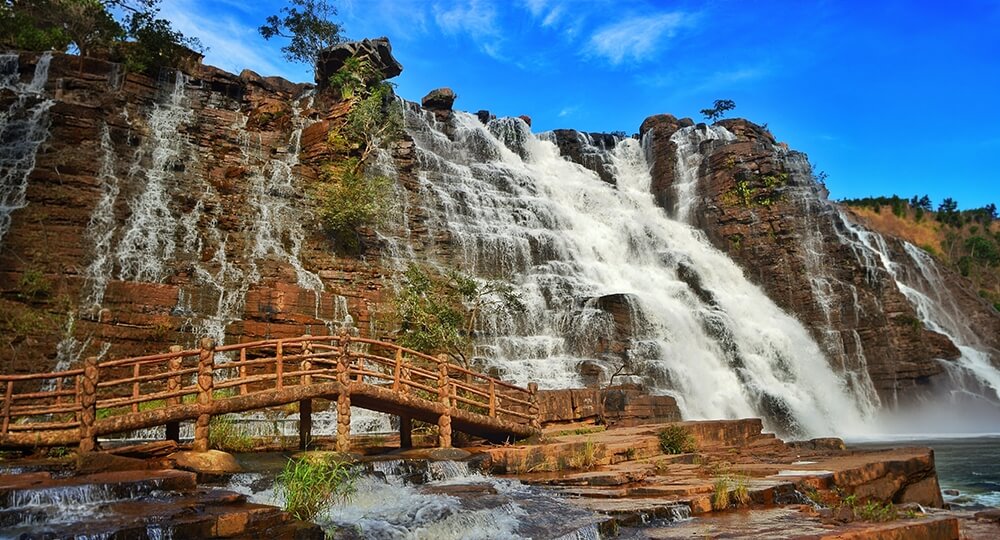 chhattisgarh tirathgarh waterfall