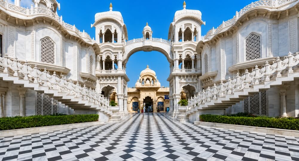 vrindavan iskcon temple