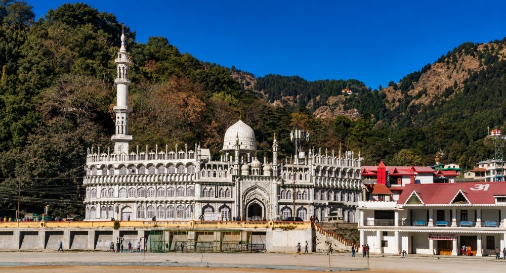 lakeside mosque nainital