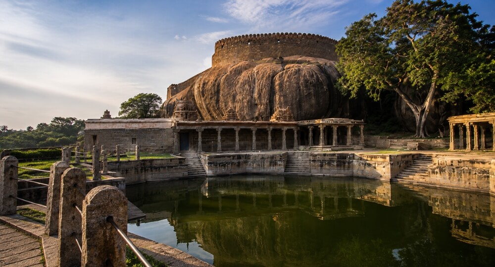 thirumayam fort chettinad