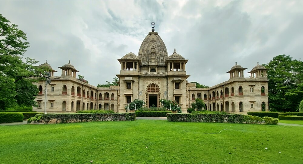 vadodara kirti mandir
