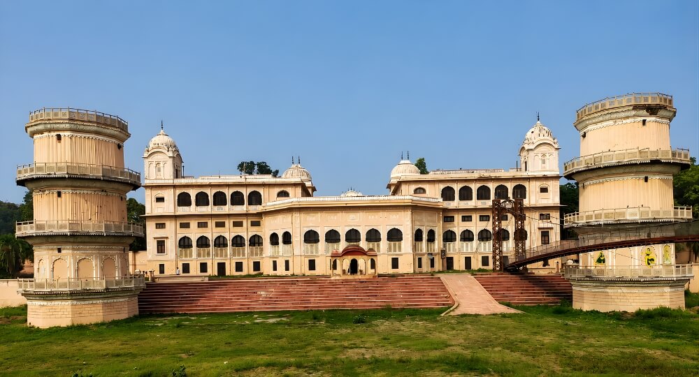 sheesh mahal punjab