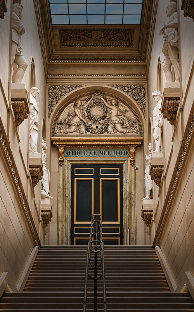 louvre french art museum